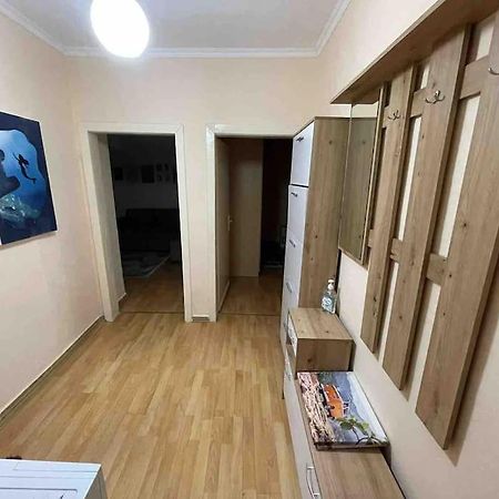 Apartment In The City Center Τίρανα Εξωτερικό φωτογραφία