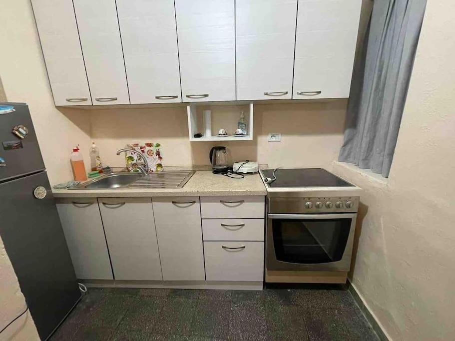 Apartment In The City Center Τίρανα Εξωτερικό φωτογραφία